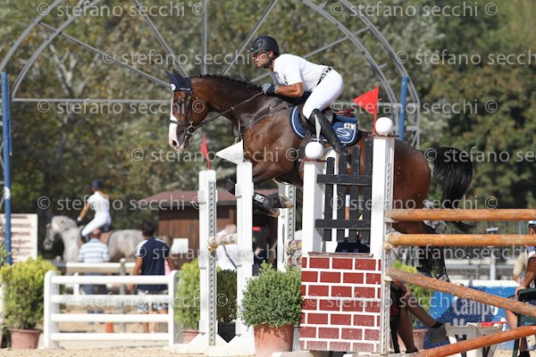 PAINI_TEN TEN_ECC_4ANNI_2011_SS3_9118.jpg